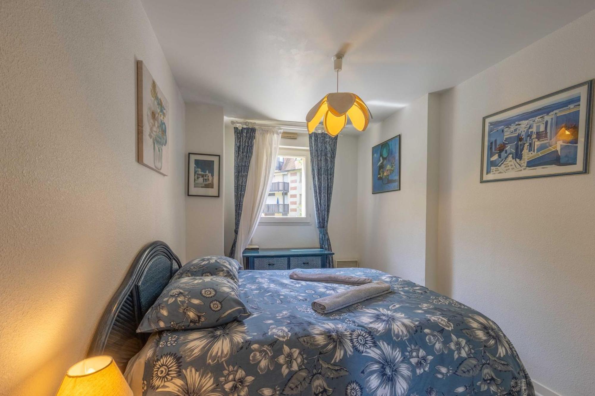 Apartment With Parking And Balcony Near The Beach Deauville Ngoại thất bức ảnh